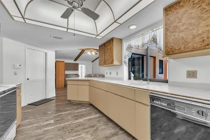 6070 Anchorline Ct, North Fort Myers, Florida 33917