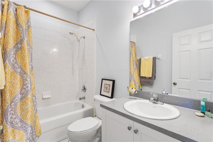 15390 Bellamar CIR # 3221, FORT MYERS FL 33908