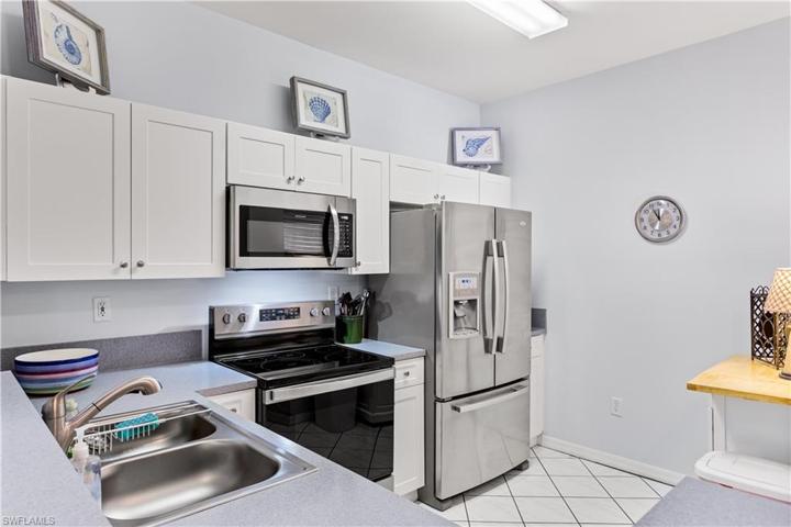 15390 Bellamar CIR # 3221, FORT MYERS FL 33908