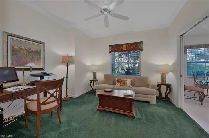 6085  Reserve  CIR, Naples, FL 34119