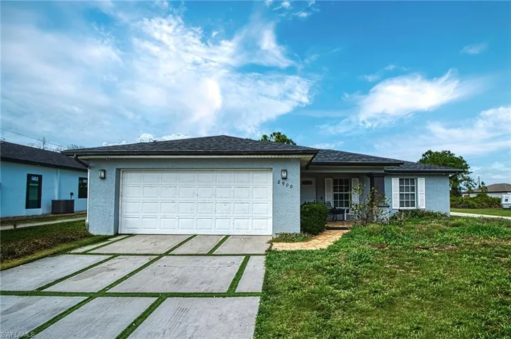 2900 42nd St W, Lehigh Acres, Florida 33971
