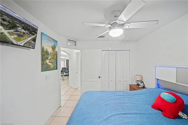 2900 42nd St W, Lehigh Acres, Florida 33971
