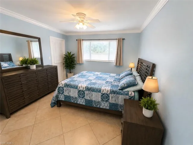 5736 Bass Cir, Fort Myers, Florida 33919