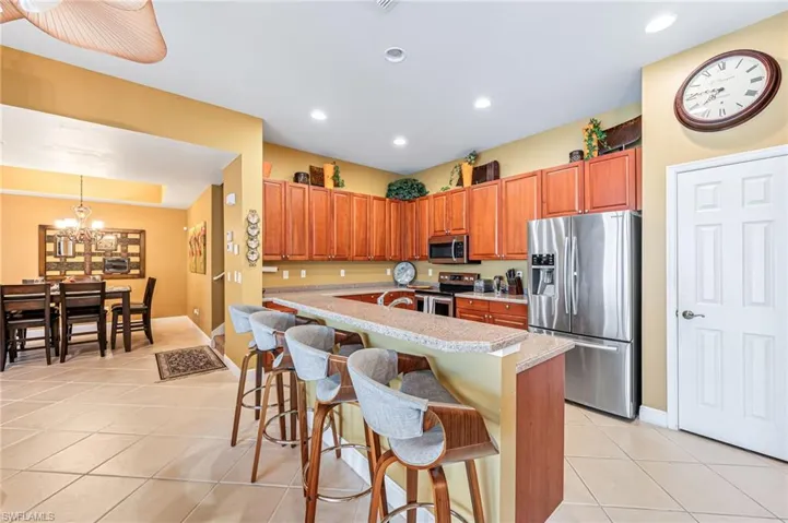 14121  Bently  CIR, Fort Myers, FL 33912