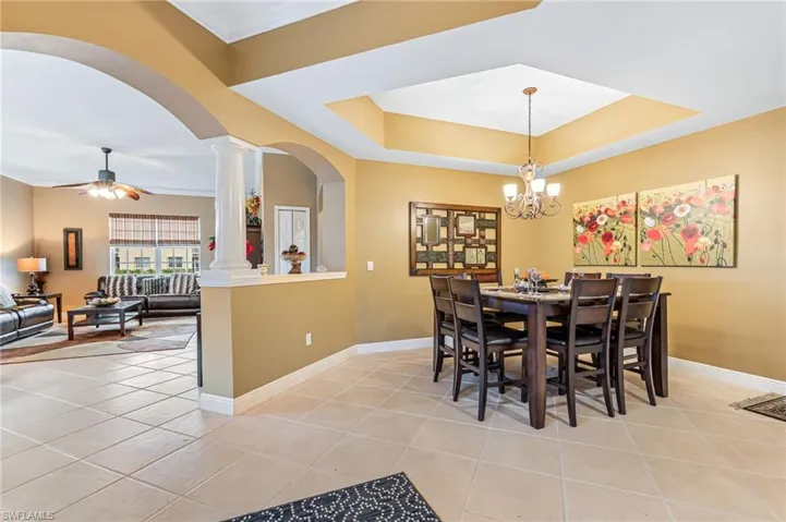 14121  Bently  CIR, Fort Myers, FL 33912