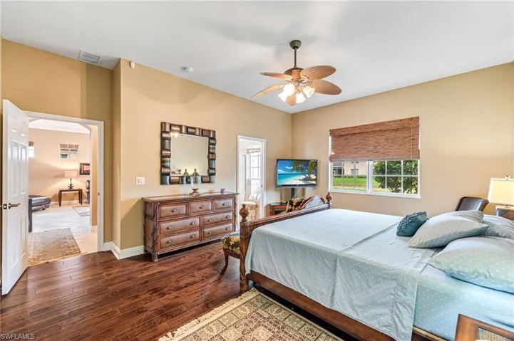 14121  Bently  CIR, Fort Myers, FL 33912
