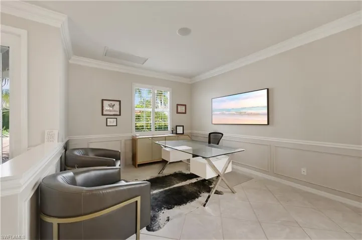 5640  Lago Villaggio  WAY, Naples, FL 34104