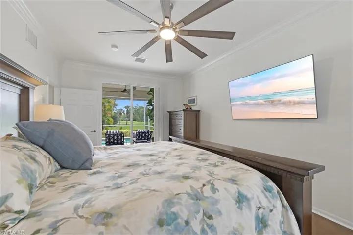 5640  Lago Villaggio  WAY, Naples, FL 34104