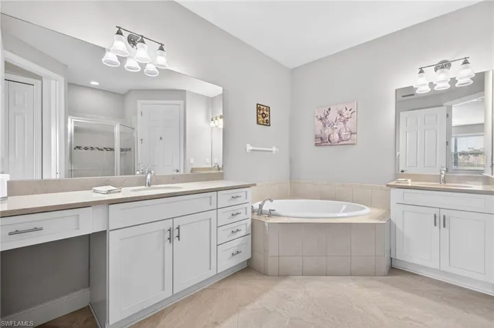 10210 Glastonbury Cir 101, Fort Myers, Florida 33913