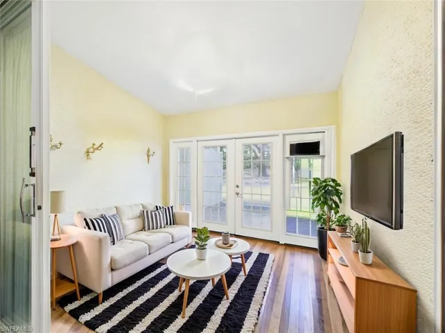 Virtually Staged Florida Room