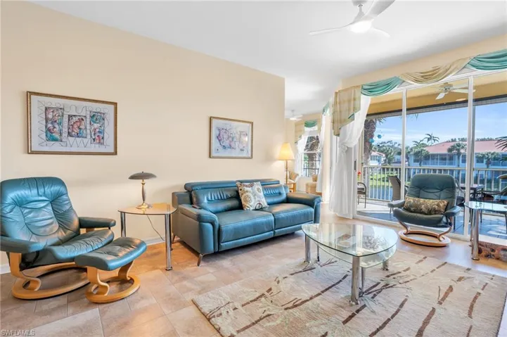 2220  Arielle  DR, Naples, FL 34109