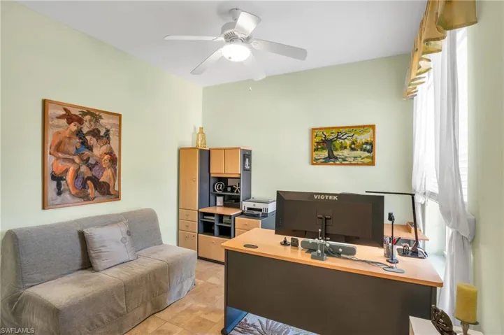 2220  Arielle  DR, Naples, FL 34109