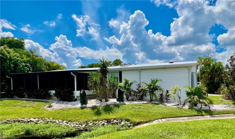 14530  Concord  DR, North Fort Myers, FL 33917