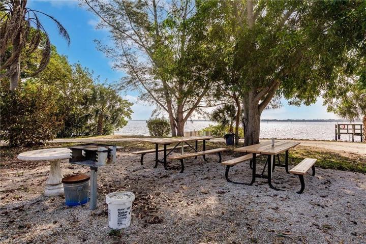 14530  Concord  DR, North Fort Myers, FL 33917