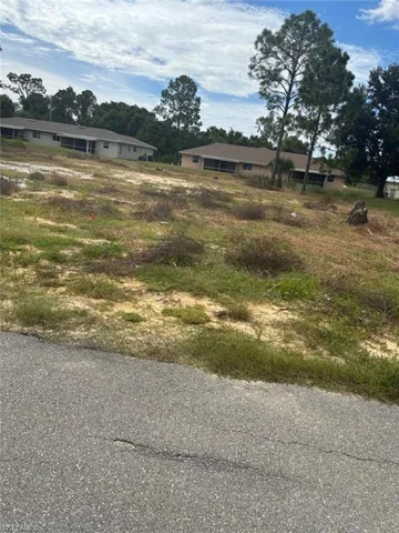 2222 Armour Rd, Lehigh Acres, Florida 33973