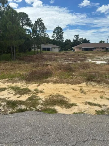 2222 Armour Rd, Lehigh Acres, Florida 33973