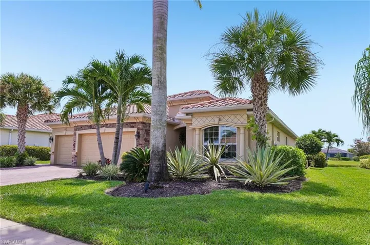 2115 Vermont Ln, Naples, Florida 34120