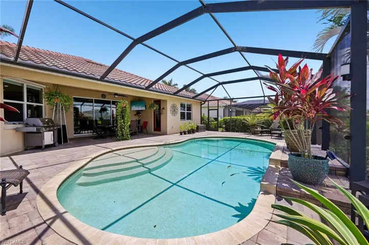 2115 Vermont Ln, Naples, Florida 34120