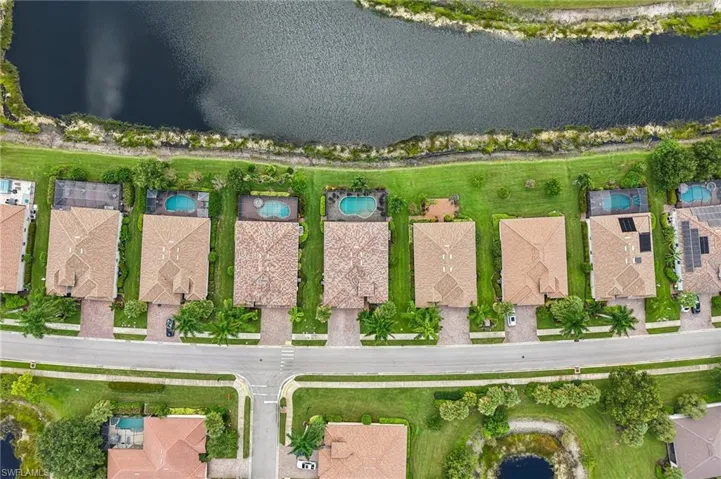 2115 Vermont Ln, Naples, Florida 34120