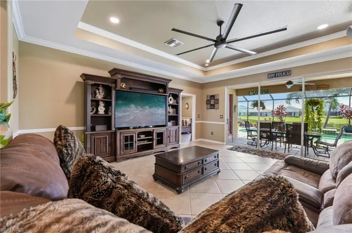 2115 Vermont Ln, Naples, Florida 34120