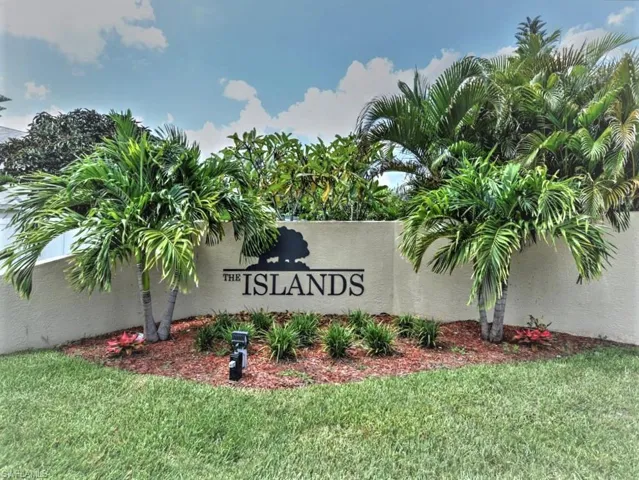 18208  Horseshoe Bay  CIR, Fort Myers, FL 33967
