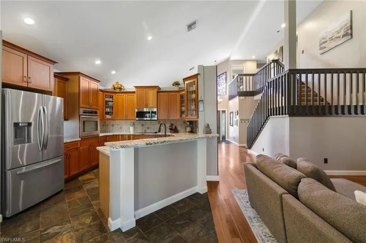 18208  Horseshoe Bay  CIR, Fort Myers, FL 33967