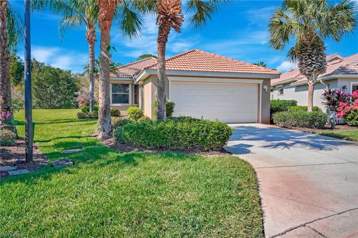 8001 Woodridge Pointe Dr, Fort Myers Fl 33912