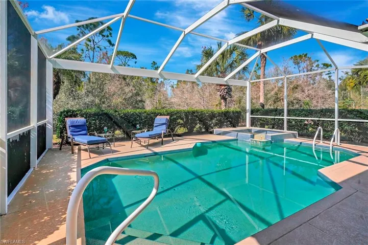 8001 Woodridge Pointe Dr, Fort Myers Fl 33912