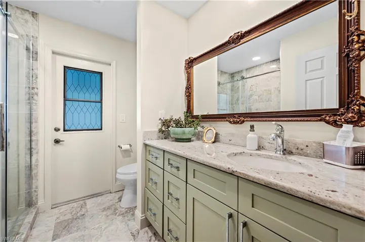 6560 Kestrel Cir, Fort Myers, Florida 33966
