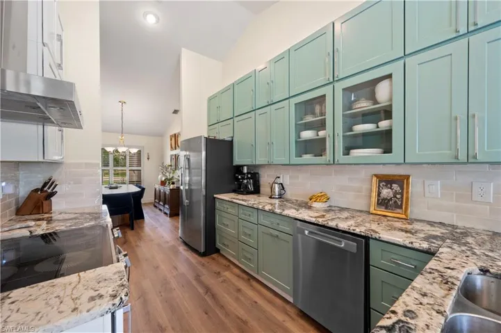 6560 Kestrel Cir, Fort Myers, Florida 33966