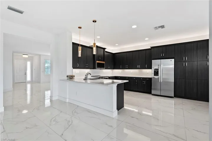 11604 Meadowrun Cir, Fort Myers, Florida 33913