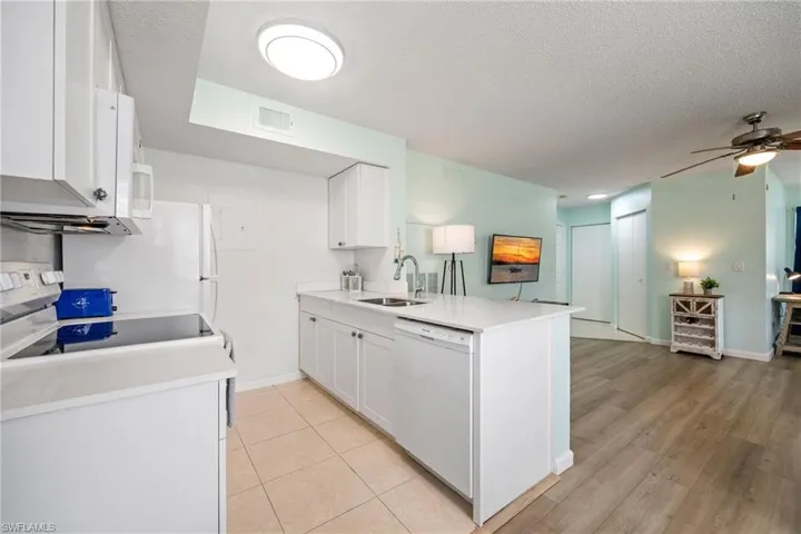12591  Equestrian  CIR, Fort Myers, FL 33907