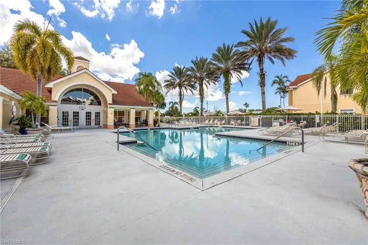 12591  Equestrian  CIR, Fort Myers, FL 33907