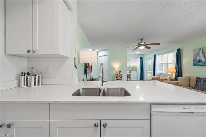 12591  Equestrian  CIR, Fort Myers, FL 33907