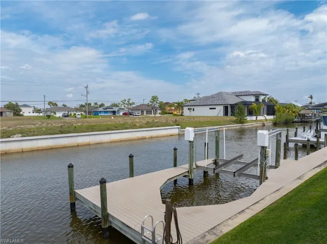 1431 Sw 40th Ter, Cape Coral, Florida 33914