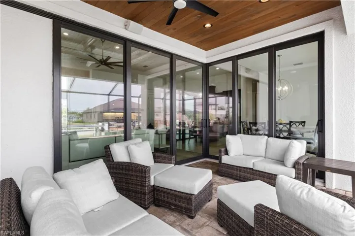 Outdoor living room