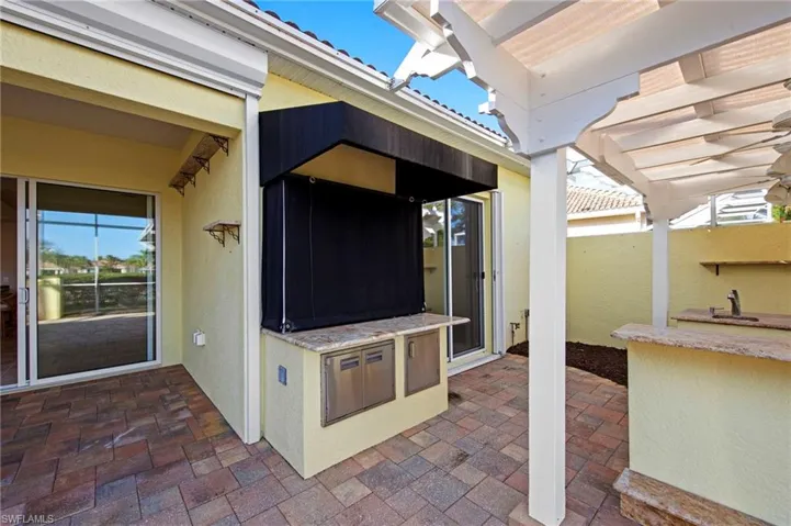 15282 Sea Star Ln, Bonita Springs, Florida 34135