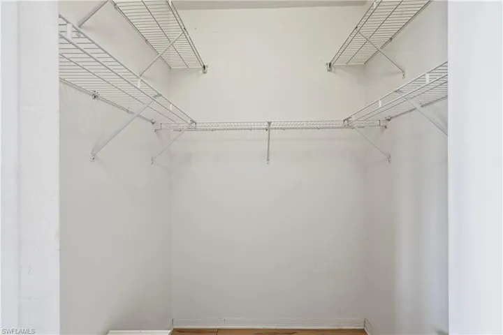 Walk in closet