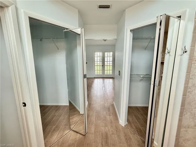 2 walk in closets