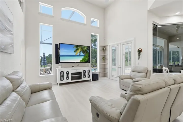 3885 52nd Ave Ne, Naples, Florida 34120
