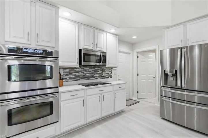 3885 52nd Ave Ne, Naples, Florida 34120