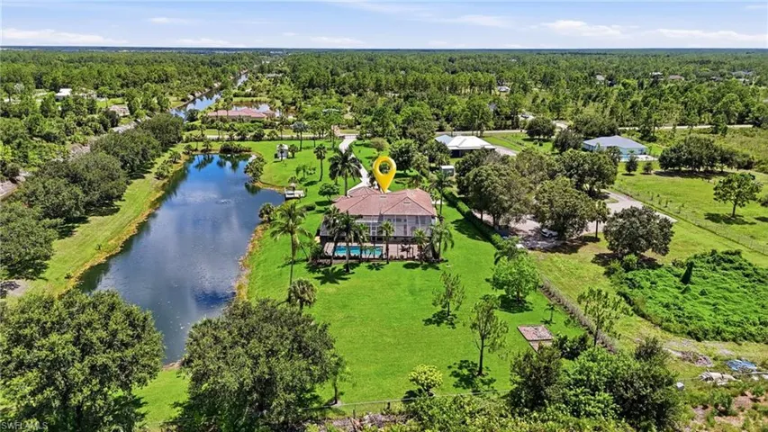 3885 52nd Ave Ne, Naples, Florida 34120