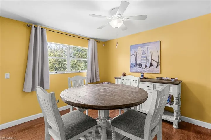4870 Hawthorn Woods Way, Naples, Florida 34116