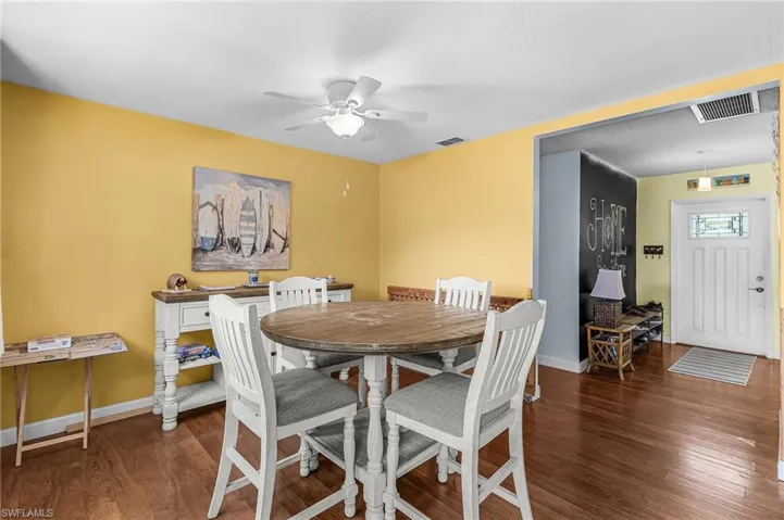 4870 Hawthorn Woods Way, Naples, Florida 34116
