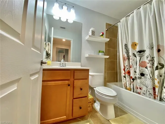 9532 Avellino Way # 2722, Naples, Florida 34113