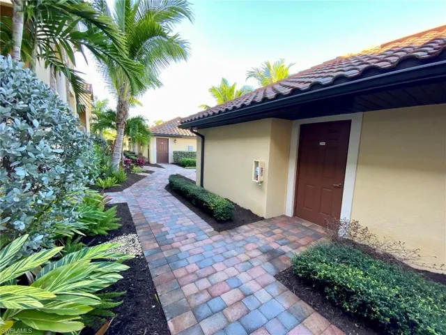 9532 Avellino Way # 2722, Naples, Florida 34113