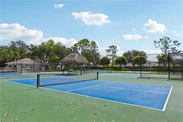 349 Dover Pl 203, Naples, Florida 34104