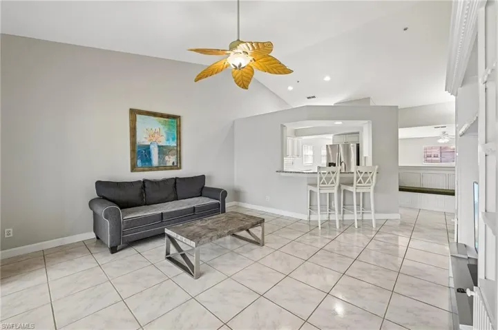 349 Dover Pl 203, Naples, Florida 34104