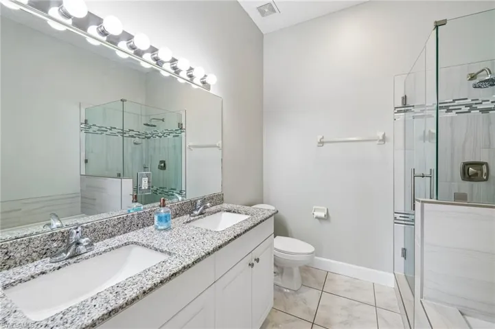 349 Dover Pl 203, Naples, Florida 34104