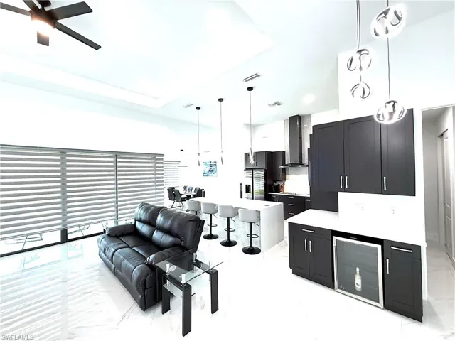 424 Sw 26th Ave, Cape Coral, Florida 33991